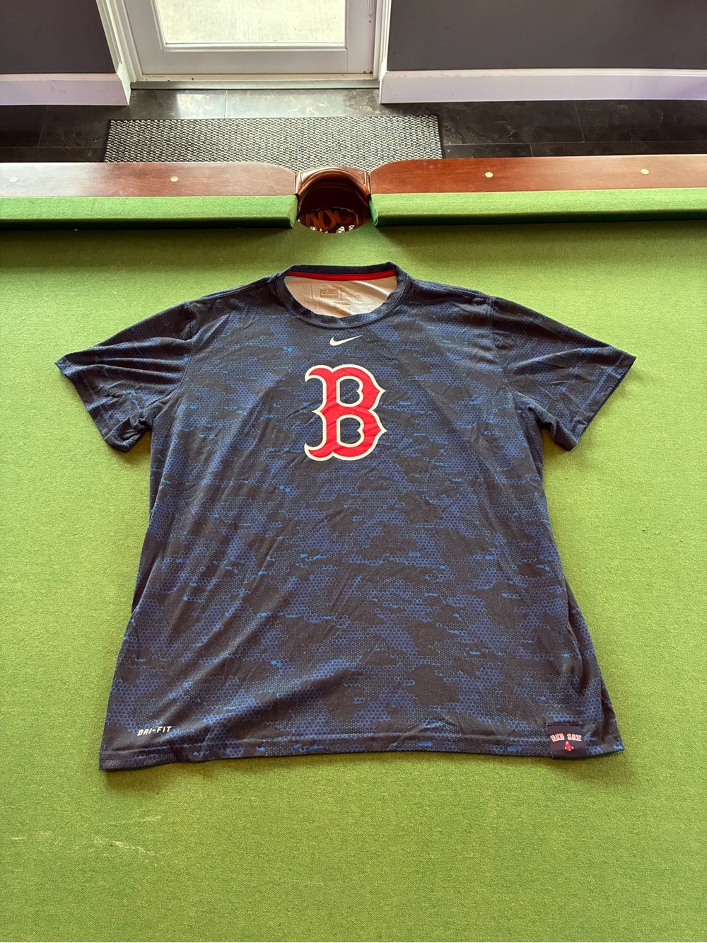Boston Red Sox T-Shirt Nike BSBL Dri-Fit Navy Blue Center Swoosh Men’s XL MLB